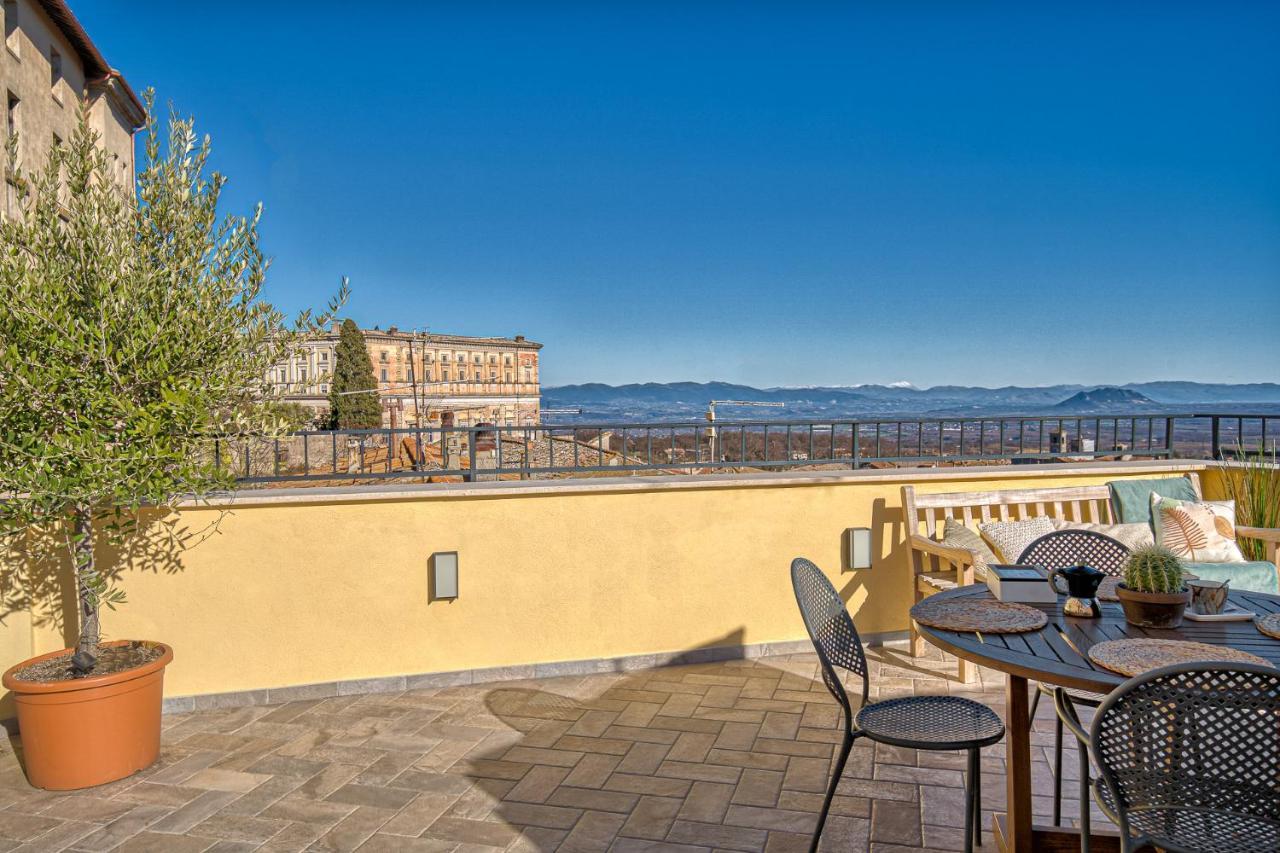 Casa Checca Appartamenti Per Vacanze Капрарола Экстерьер фото
